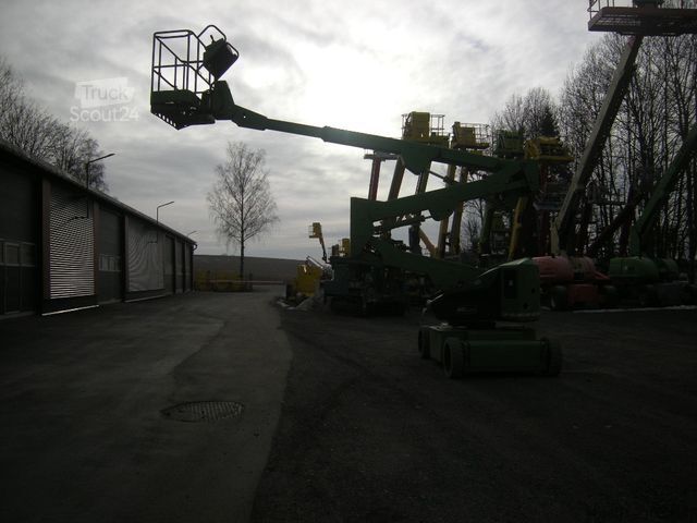 Arbeitsbühne JLG JLG N40 E  Gelenkteleskoparbeitsbühne 14 m