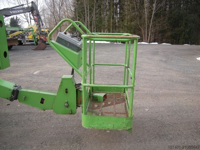 Arbeitsbühne JLG JLG N40 E  Gelenkteleskoparbeitsbühne 14 m