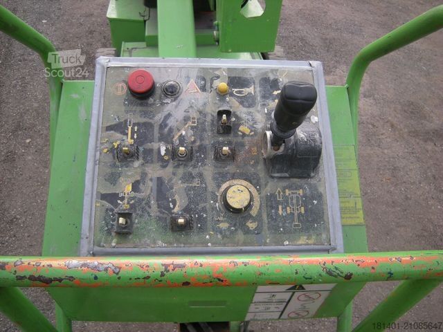 Arbeitsbühne JLG JLG N40 E  Gelenkteleskoparbeitsbühne 14 m