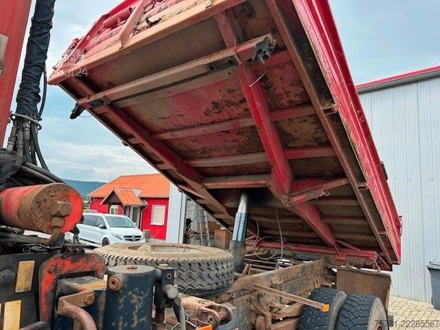 Autocamion basculant tridirecțional MERCEDES-BENZ 1824 AK Palfinger PK 8000