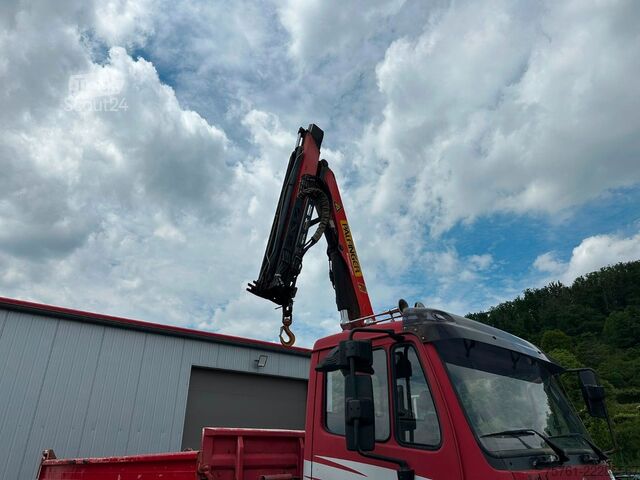 Autocamion basculant tridirecțional MERCEDES-BENZ 1824 AK Palfinger PK 8000