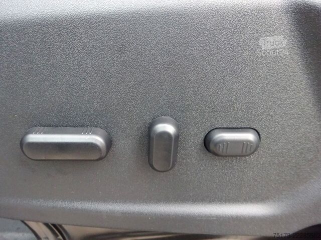 Minibüs FORD Transit Kombi 350 L2H2 Trend Autm SYNC4 ACC Kam