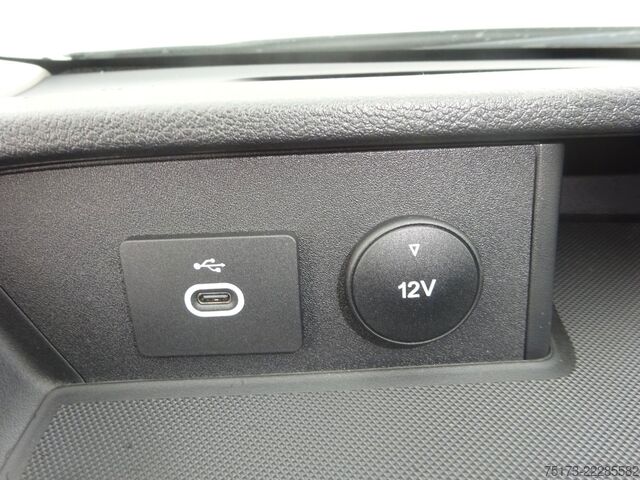 Minibüs FORD Transit Kombi 350 L2H2 Trend Autm SYNC4 ACC Kam