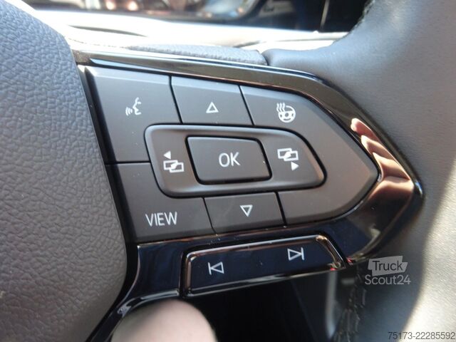 شاحنة بانل FORD Transit Connect Limited L1 Kasten Stndhzg 2xS-Tü