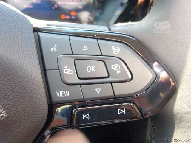 شاحنة بانل FORD Transit Connect Limited L1 Kasten Stndhzg 2xS-Tü