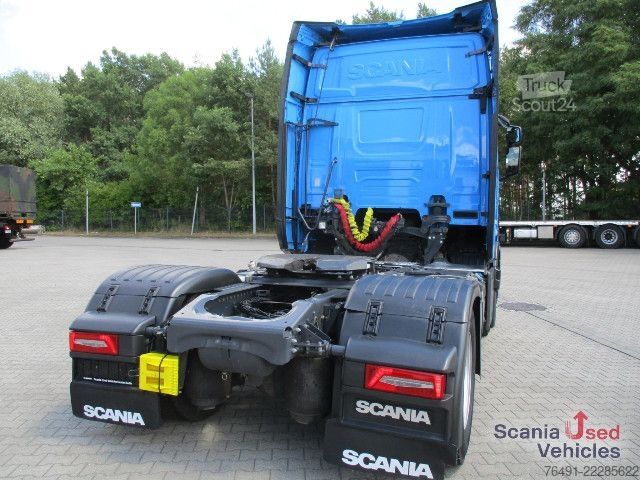 Standard nyergesvontató Scania R 460 A4x2NA / Navi /