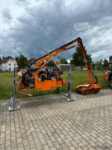 Openbaar nutsvoertuig Mulag Kombinationmähgerät MKM 700