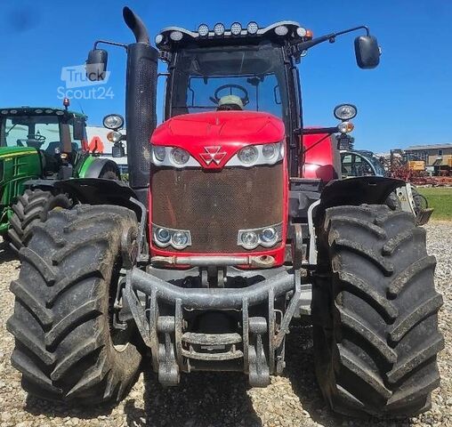 Traktor Massey Ferguson 8690 Dyna VT