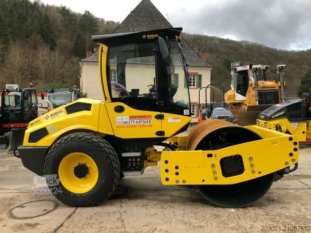Μονότυμπανο οδοστρωτήρας BOMAG BW 177 D - 5 *MIETEN*