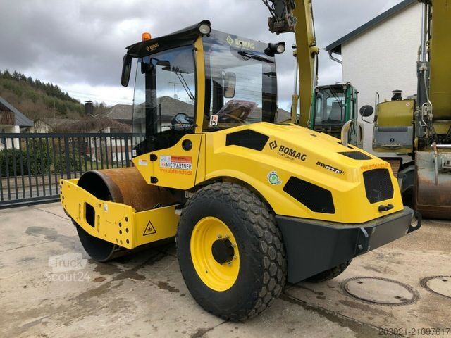 Μονότυμπανο οδοστρωτήρας BOMAG BW 177 D - 5 *MIETEN*