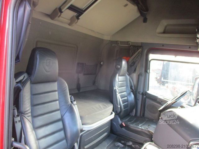Kühlkoffer-LKW SCANIA R730 6x2*4 V8 | Night Klima| RETARDER | BURG TRA