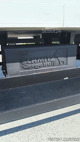 Box-semitrailer Schmitz Cargobull 