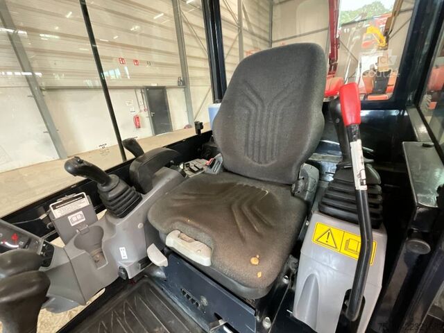 Minigraver Kubota KX 019-4