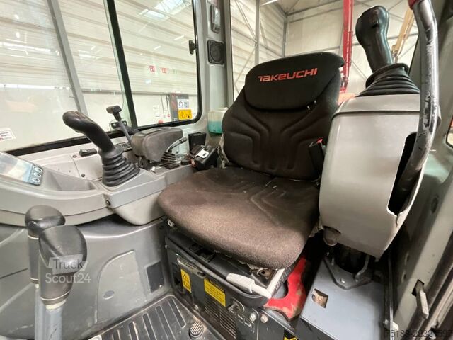 Miniekskavators Takeuchi TB 225