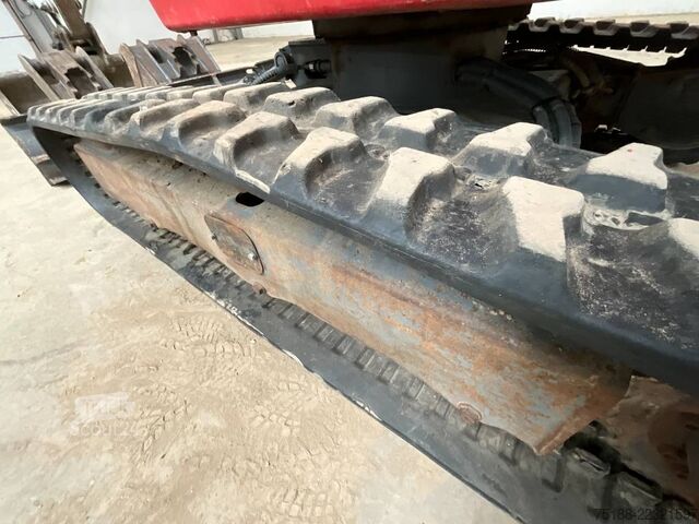 Miniekskavators Takeuchi TB 225