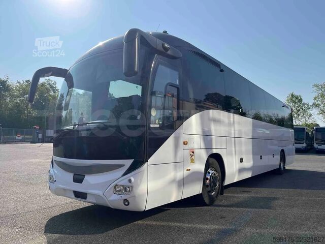 туристически автобус Iveco Magelys