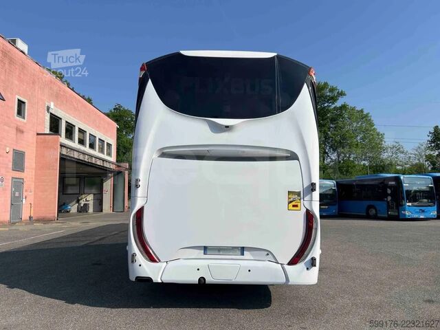 туристически автобус Iveco Magelys