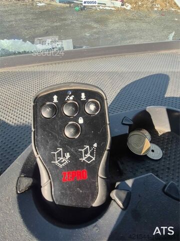 Box body Mercedes-Benz 818