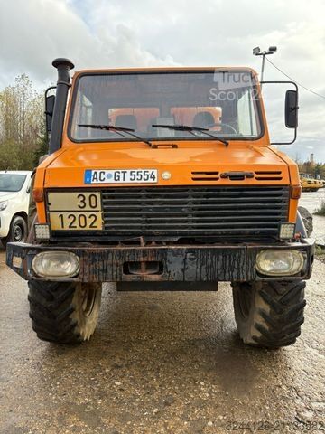 Camión cisterna UNIMOG U 1700 L Tankwagen 435