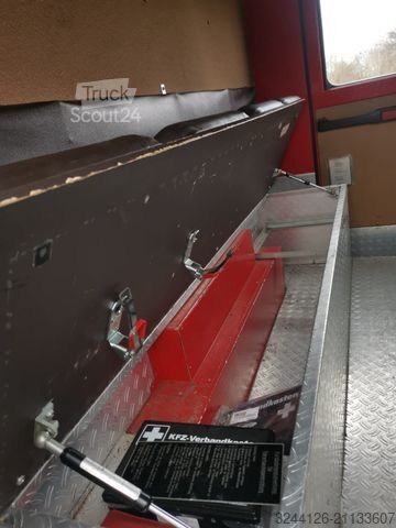 Other MERCEDES-BENZ 814F  LF8/Feuerwehrlöschfahrzeug/Vorbaupume