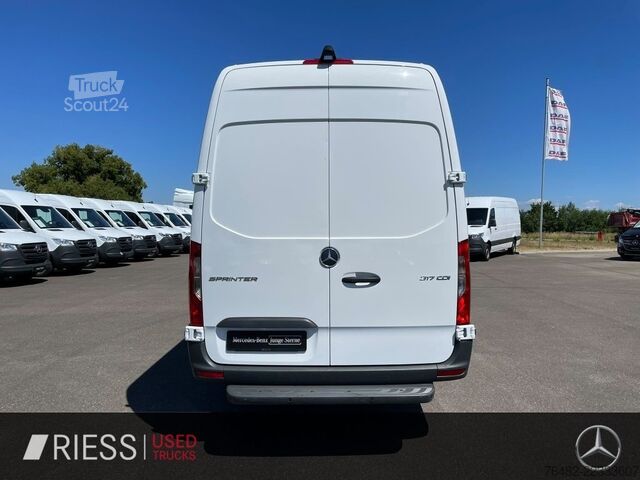 Umpikorja-auto MERCEDES-BENZ Sprinter 317 CDI KA/PRO/MAXI/L3H2/MBUX/NAVI/AUTO