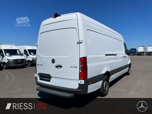 Furgão de painéis MERCEDES-BENZ Sprinter 317 CDI KA/PRO/MAXI/L3H2/MBUX/NAVI/AUTO