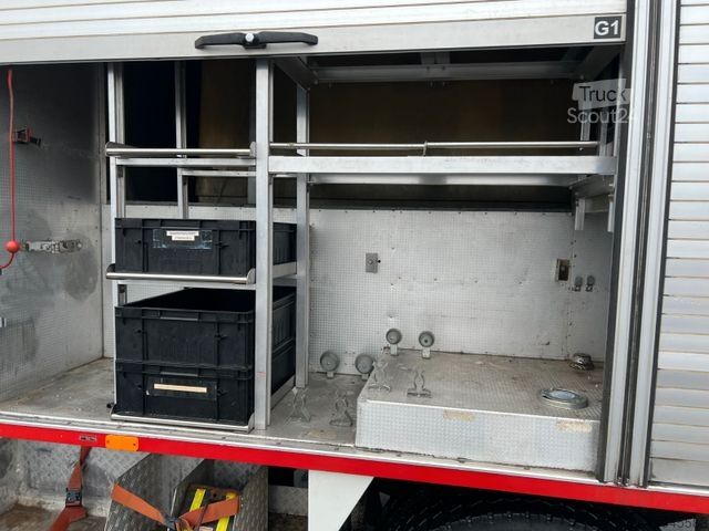 Drugi MERCEDES-BENZ 1019 4x4 Tanklöschfahrzeug Metz TLF 16