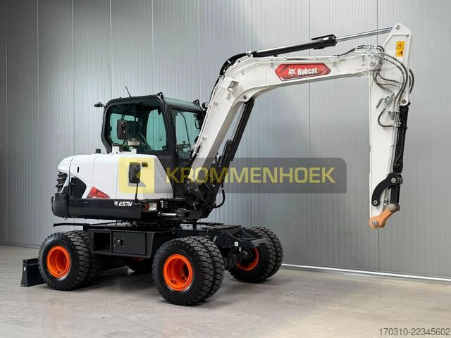 Kolesové rýpadlo Bobcat E 57 W Nieuw