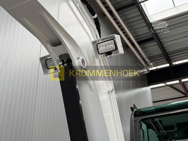 Kolesové rýpadlo Bobcat E 57 W Nieuw