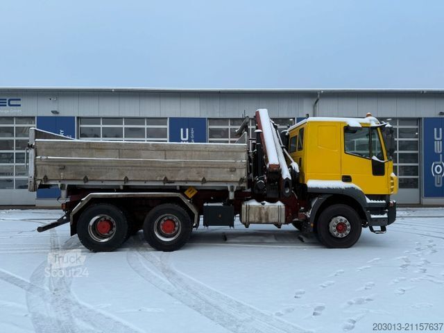 Driezijdige kipper IVECO Stralis AT260T44 6x4 Kipper Kran Pakfinger 16052