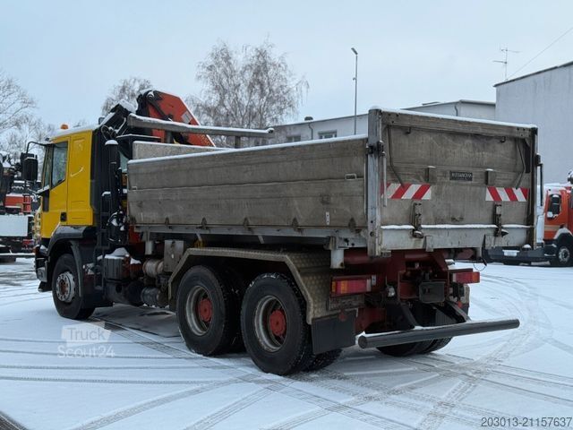 Driezijdige kipper IVECO Stralis AT260T44 6x4 Kipper Kran Pakfinger 16052
