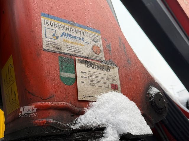 Driezijdige kipper IVECO Stralis AT260T44 6x4 Kipper Kran Pakfinger 16052