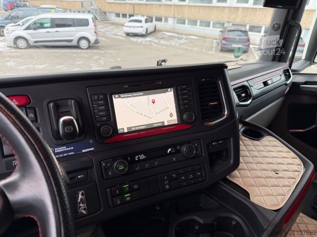 Стандартний тягач SCANIA R520 V8 2x Tank Retarder ACC Leder