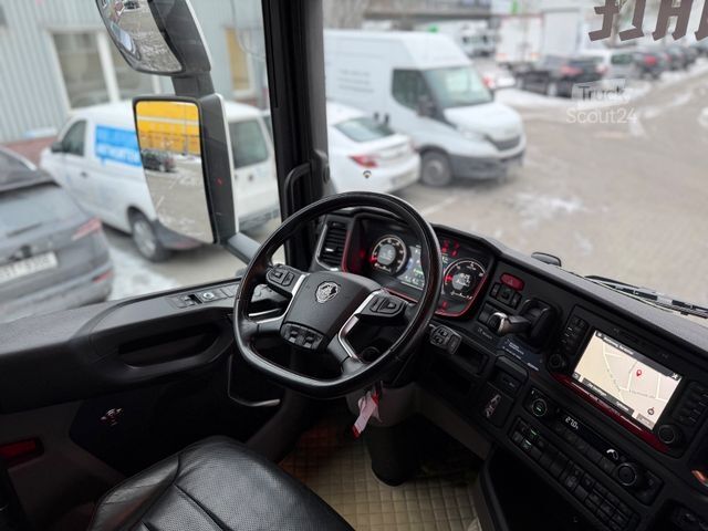 Стандартний тягач SCANIA R520 V8 2x Tank Retarder ACC Leder