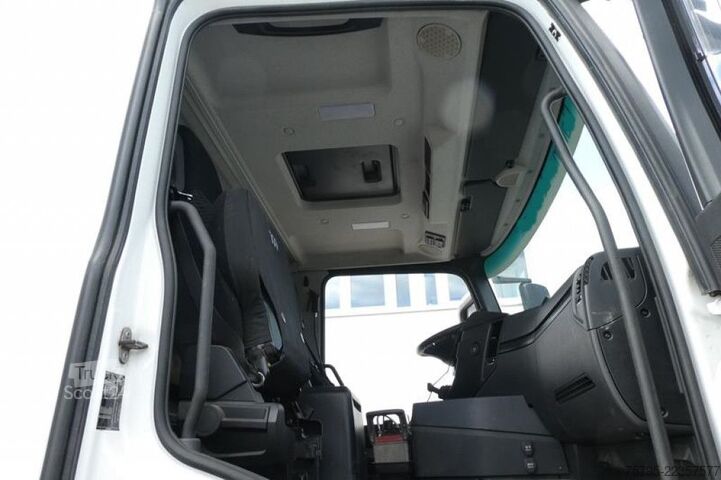 Betongpumpbil MERCEDES-BENZ Arocs 3540 8x4 Betonpumpe Putzmeister BSF 42.5 1