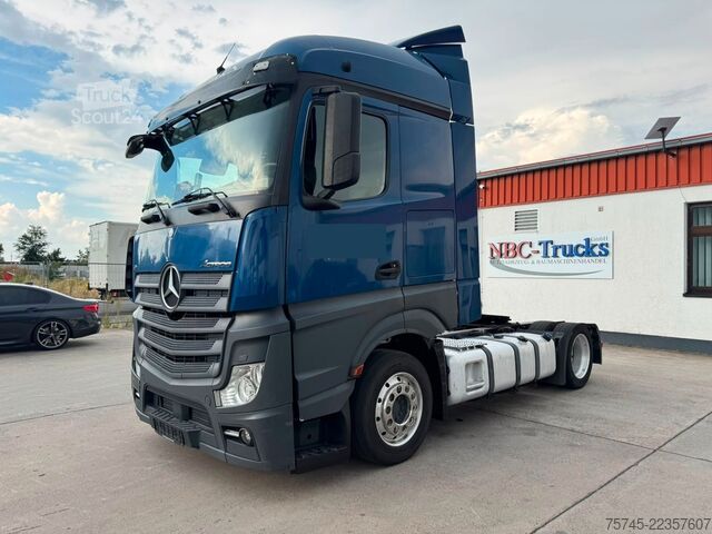 Cap tractor voluminos MERCEDES-BENZ ACTROS 1842 * VOLUMEN * 2 X TANK * STANDKLIMA *