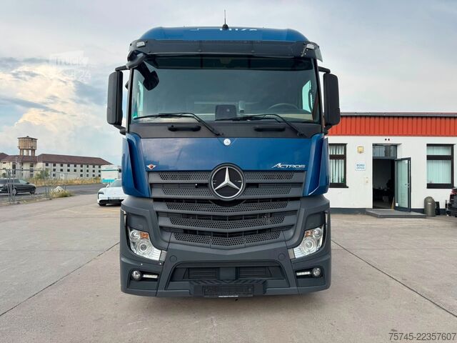Cap tractor voluminos MERCEDES-BENZ ACTROS 1842 * VOLUMEN * 2 X TANK * STANDKLIMA *