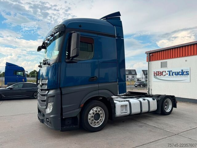 Cap tractor voluminos MERCEDES-BENZ ACTROS 1842 * VOLUMEN * 2 X TANK * STANDKLIMA *