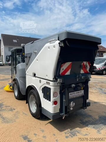 Kehrmaschine Hako Hako Citymaster 1650 4x4 Kehrm. Service