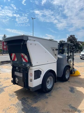 Kehrmaschine Hako Hako Citymaster 1650 4x4 Kehrm. Service