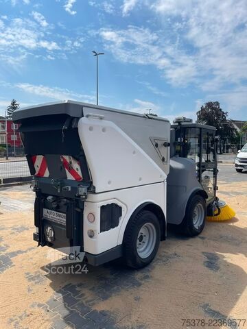 Közhasznú jármű Hako Hako Citymaster 1650 4x4 Kehrm. Service
