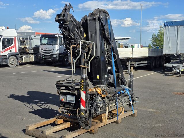 кран-манипулятор на шасси грузовика HIAB X HIDUO 158 E-5