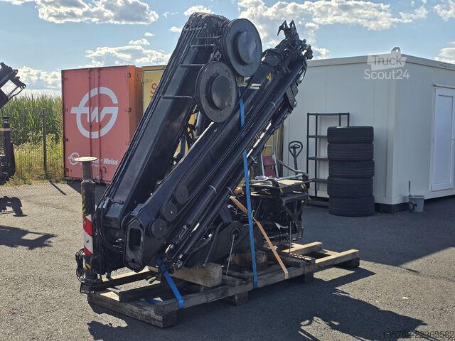 кран-манипулятор на шасси грузовика HIAB X HIDUO 158 E-5