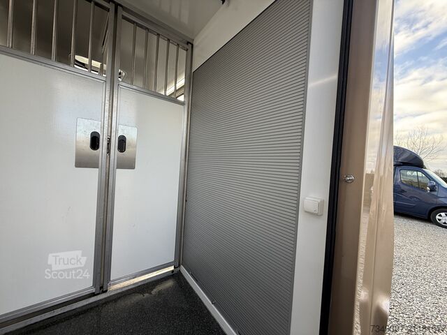 Paarden transport RENAULT MASTER PAARDENWAGEN | HORSETRUCK | KRISMAR | ST...