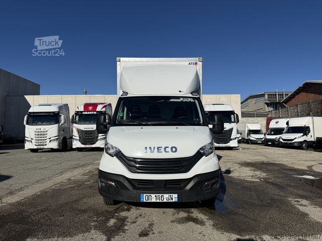 Furgone chiuso Iveco daily 35-160