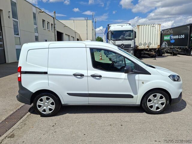 Vehículo comercial Ford Transit Courier Trend Klima 8-fach AHK TÜV 9 27
