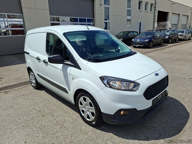 Vehículo comercial Ford Transit Courier Trend Klima 8-fach AHK TÜV 9 27