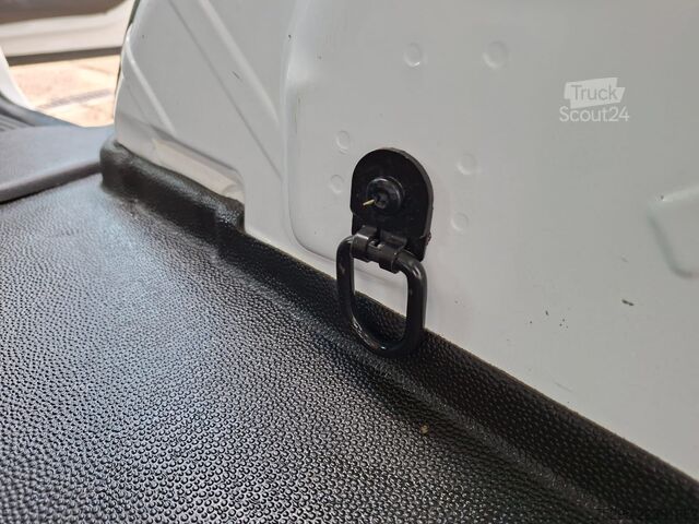 مركبة تجارية Ford Transit Courier Trend Klima 8-fach AHK TÜV 9 27