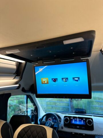 Minibus Mercedes Sprinter Minibus XXL Luxury 16+1+1 on Stock