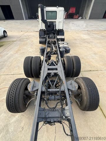 Truck chassis DAF CF 370